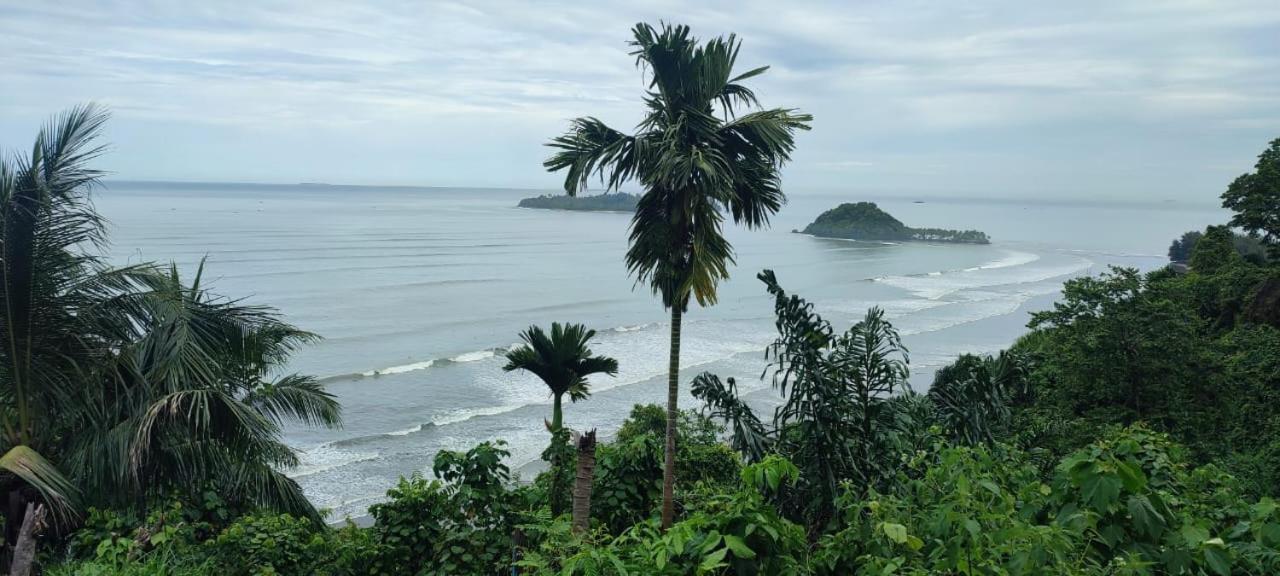 Apartamento Air Manis Secret Surfcamp Taluk Batung Exterior foto