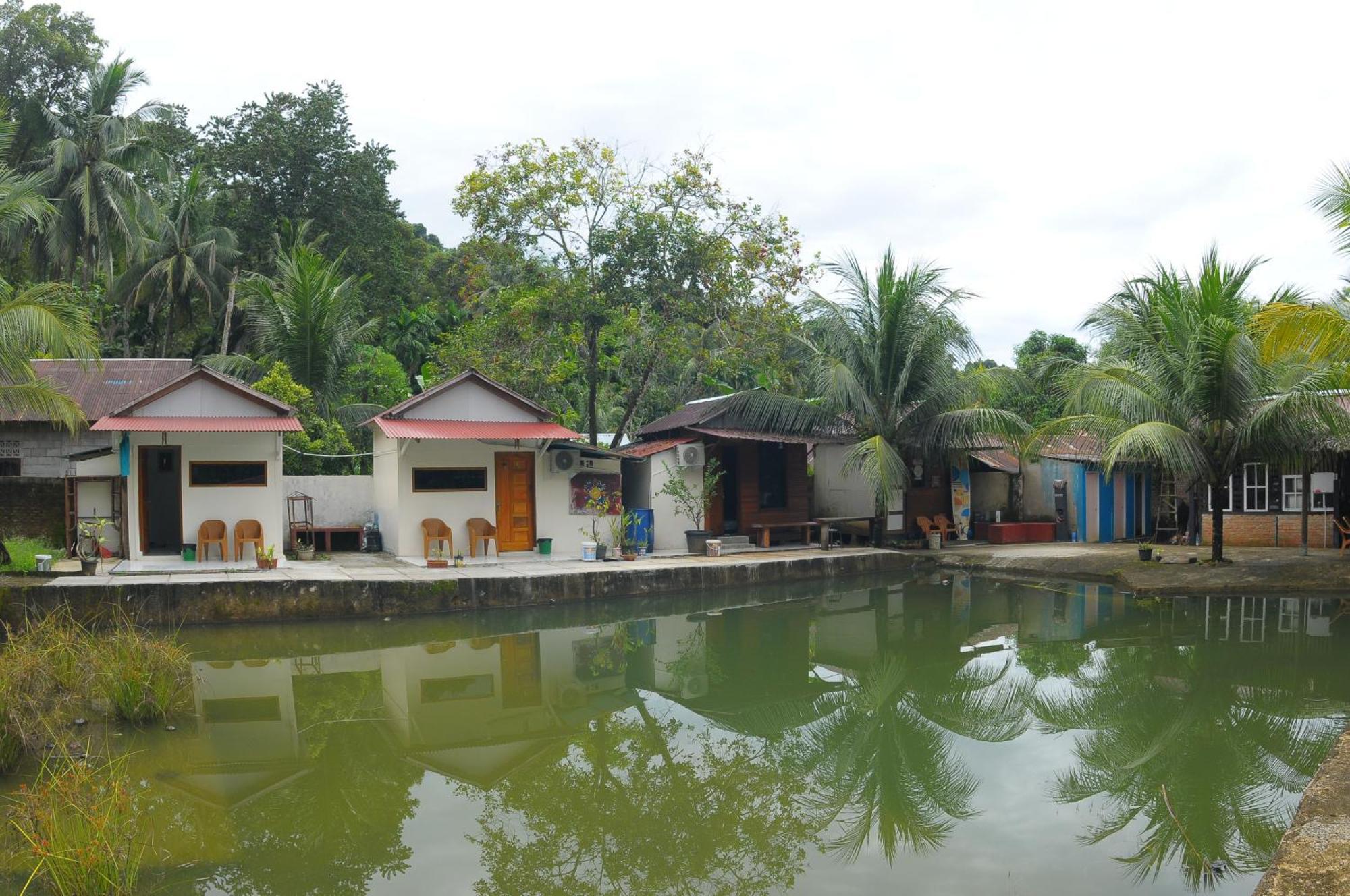 Apartamento Air Manis Secret Surfcamp Taluk Batung Exterior foto
