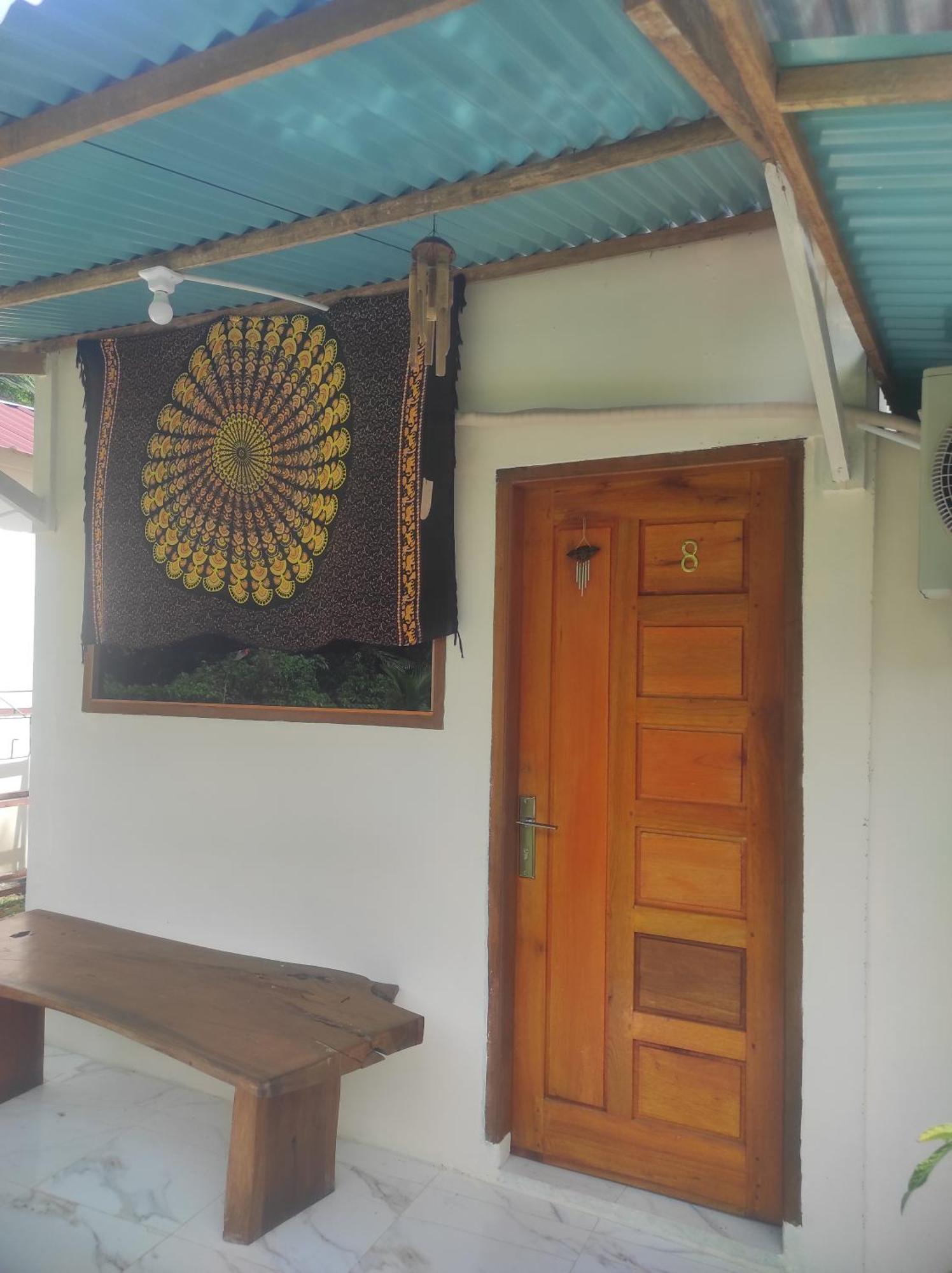 Apartamento Air Manis Secret Surfcamp Taluk Batung Exterior foto
