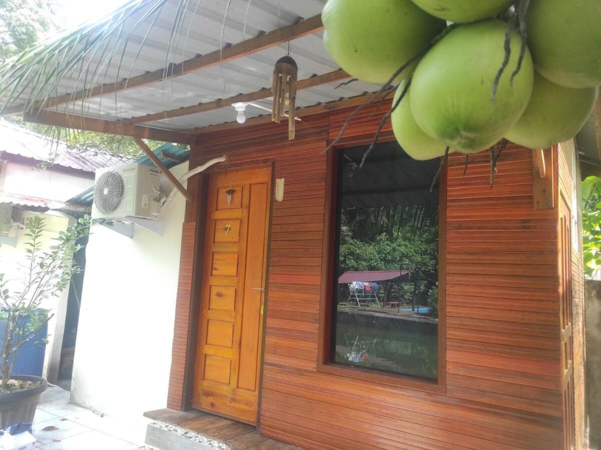 Apartamento Air Manis Secret Surfcamp Taluk Batung Exterior foto