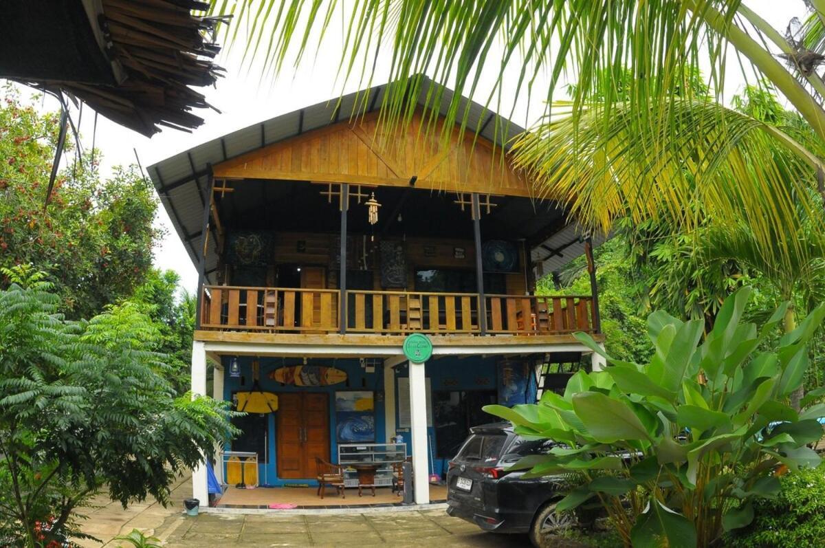 Apartamento Air Manis Secret Surfcamp Taluk Batung Exterior foto