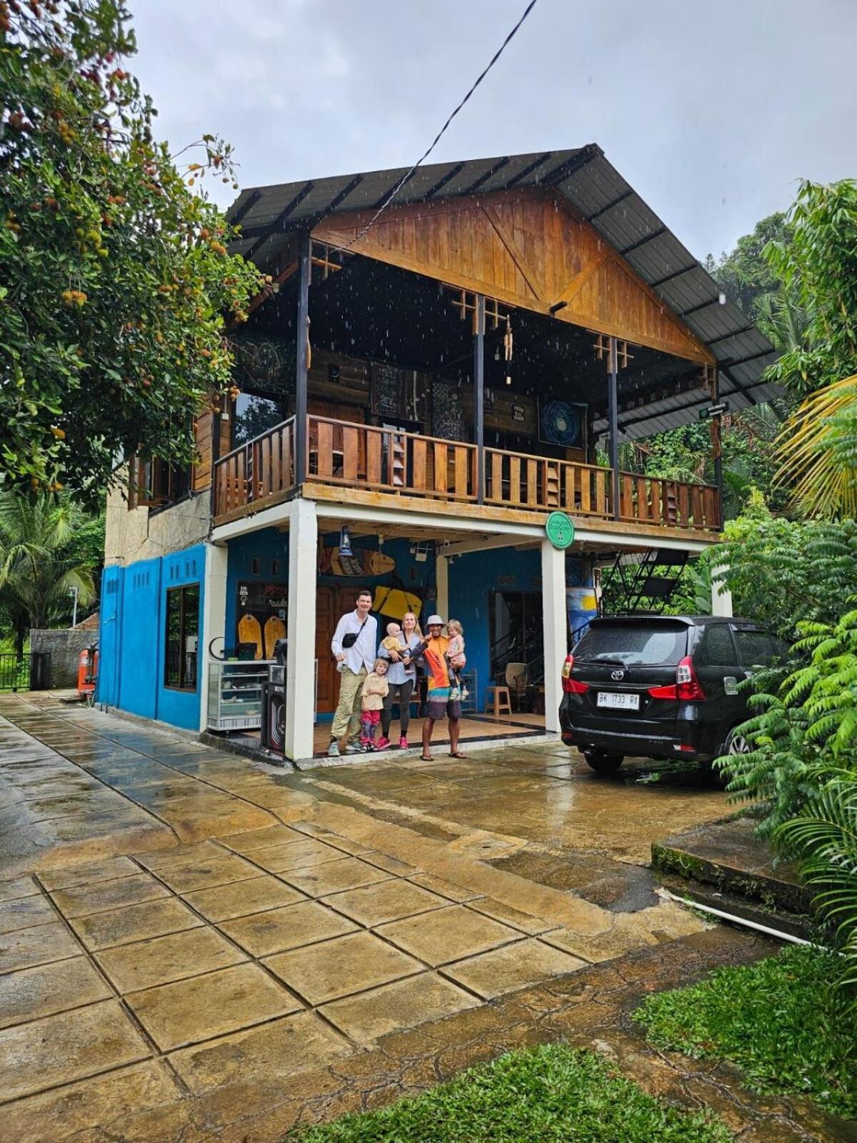 Apartamento Air Manis Secret Surfcamp Taluk Batung Exterior foto